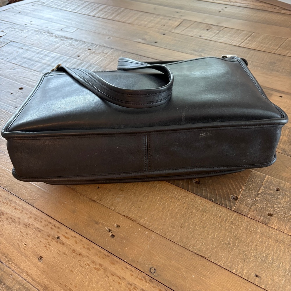 Coach, vintage metropolitan briefcase smooth leather black excellent condition - Picture 10 of 16